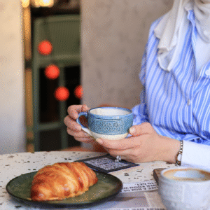 كوب “حق الجمال عليك ان تزهو به..”